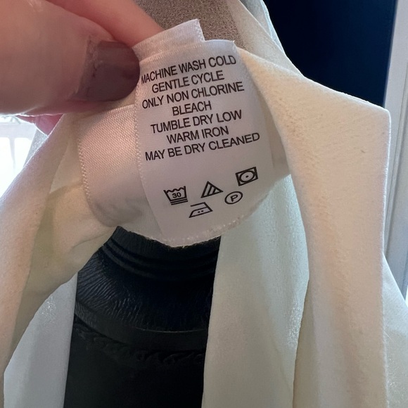 Chico's by Marla Wynne Chiffon Ivory Long Tie-Front Tunic/Duster Size M EUC - Picture 4 of 12